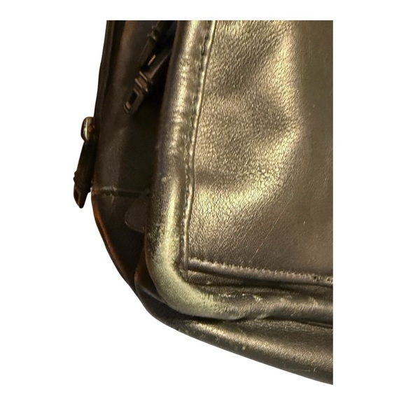 Tumi 96141DH Soft Black Leather Laptop Bag with Strap - Picture 5 of 15